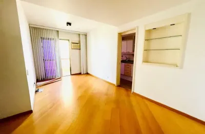 Apartamentos 2 quartos à venda na barra da tijuca; 1 suite; 1 vaga; localizado na rua coronel paulo malta rezende; abm barra da tijuca