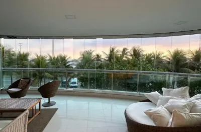 Apartamento reformado com 4 suítes à venda no les residence de mônaco.