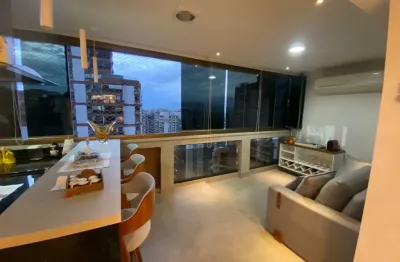 Apartamento reformado com vista livre à venda no barramares
