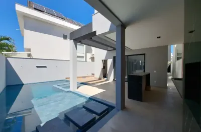 Casa à venda no riviera del sol com 4 suítes e toda reformada