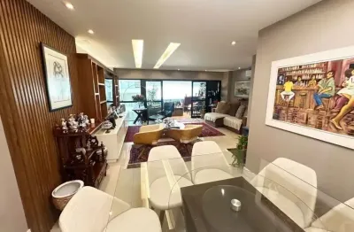 Apartamento vista livre com 3 suítes na lagoa rodrigo de freitas