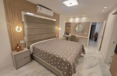 Casa duplex reformada com 3 suítes no riviera del sol
