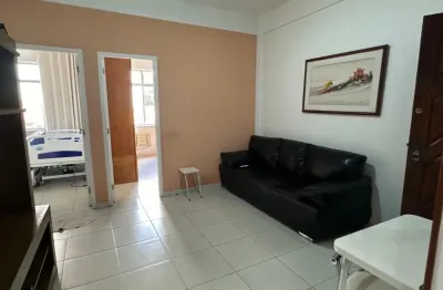 Apartamento no quarto andar com potencial para airbnb à venda no flamengo