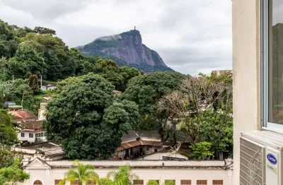Apartamento quarto e sala com vista livre à venda no bairro da gávea