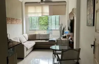 Apartamento à venda em são francisco, niterói-rj: 1 quarto, 1 sala, 1 banheiro e área de 50,00 m².