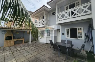 Casa em condomínio à venda em vargem pequena, rio de janeiro-rj: 2 quartos, 1 sala, 1 banheiro, 4 vagas - 140,00m². venha conferir!
