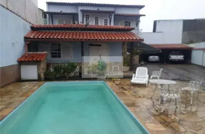 Casa de luxo em condomínio na taquara, rio de janeiro-rj: 5 quartos, 1 suíte, 1 sala, 3 banheiros, 6 vagas de garagem, 300m².