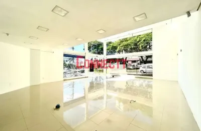 Salão comercial de 209m² em avenida de grande fluxo no bairro jardim são luiz.