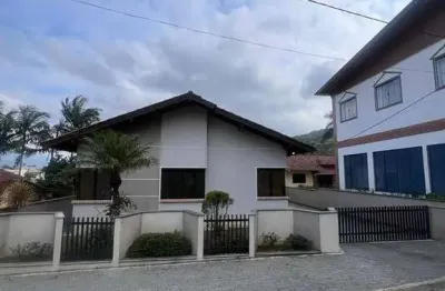 Casa com 3 quartos à venda na Rua Bom Pastor, 100, Avaí, Guaramirim