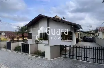 Casa com 3 quartos à venda na Rua Bom Pastor, 100, Avaí, Guaramirim