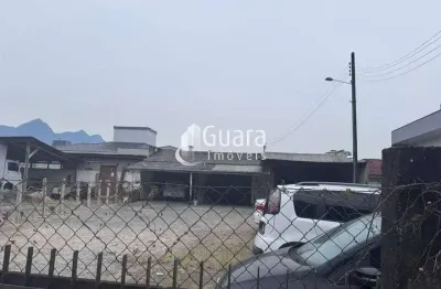Terreno à venda na Romaldes Oscar, 107, Centro, Guaramirim