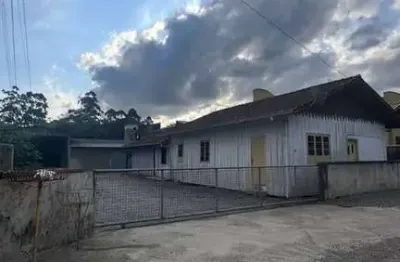 Terreno à venda na Maurito João, 114, Ilha da Figueira, Guaramirim