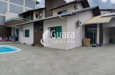 Casa com 4 quartos à venda na Luiz Balistieri, 54, Imigrantes, Guaramirim