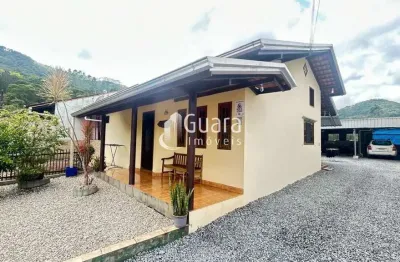 Casa com 3 quartos à venda na Ilha da Figueira, Guaramirim 