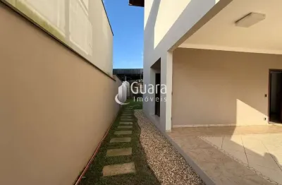 Casa com 3 quartos à venda na Romeu Romaldus Fisher, 37, Centro, Guaramirim
