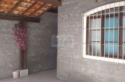 Casa com 104 m², 2 quartos sendo 1 suíte, 2 banheiros, lavanderia e 2 vagas. bairro tupi