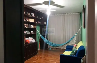 Apartamento de 190 m², próximo ao aquário, com 3 quartos, sendo 1 suíte, 1 vaga, na ponta da praia