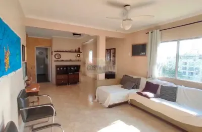 Apartamento à venda, com 120m², 4 quartos, sendo 1 suíte, 4 banheiros e 1 vaga ao lado da praia