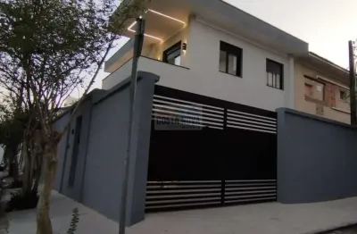 Casa nova moderna 171m² com 2 dormitórios 2 suites varanda e closet 3 vagas jacuzzi churrasqueira