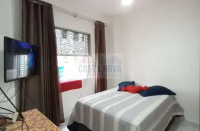 Estúdio no bairro biquinha em frente a praia, 1 quarto, 1 banheiro, 1 cozinha