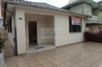 Casa comercial com 1 sala para alugar na Avenida General San Martin, --, Ponta da Praia, Santos