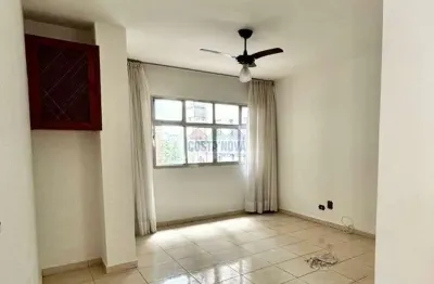 Apartamento a venda no embaré. 1 quarto, 2 banheiros, 1 sala