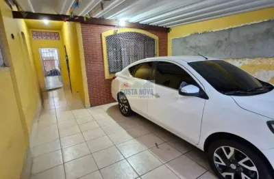 Geminado com 2 quartos e 2 vagas na tupi ? a 500m da praia
