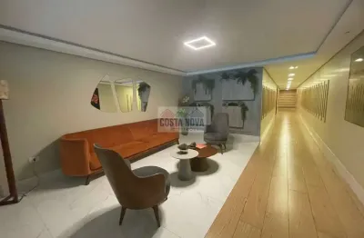 Apartamento de 2 dormitórios sendo 1 suíte e 2 vagas de garagem, a 80 metros do mar