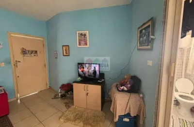 Sala living ampla no catiapoã, próximo ao vlt e comércio variado