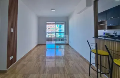 Apartamento com 2 quartos, 1 suíte, banheiro, 1 vaga de garagem no bairro canto do forte.