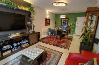 Apartamento reformado e sofisticado à venda no gonzaga em santos