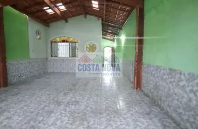 Casa à venda no bairro caiçara, em praia grande, a apenas 400 metros do mar!