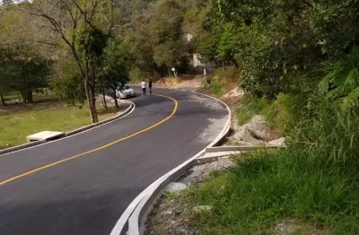 Terreno 860 m² , 200 metros da beira mar da praia de taquaras balneário camboriú sc