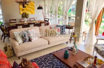 Casa 4 quartos ( 1 suíte), condomínio fechado, praia do estaleiro bc