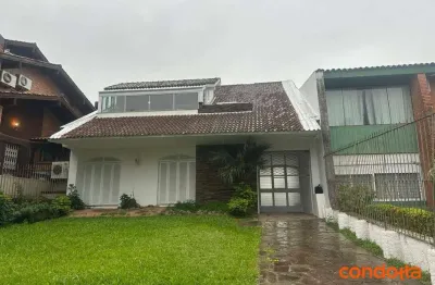 Casa com 3 dormitórios para alugar, 594 m² por r$ 11.432,16/mês - cristal - porto alegre/rs