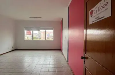 Sala para alugar por r$ 949,09/mês - camaquã - porto alegre/rs