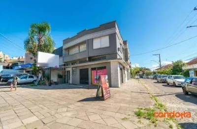 Prédio comercial imponente na esquina mais valorizada da wenceslau escobar – 400m², 6 vitrines e estrutura impecável!