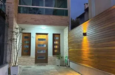Sobrado com 2 dormitórios para alugar, 93 m² por r$ 3.721,67/mês - aberta dos morros - porto alegre/rs