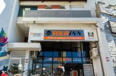 Apartamento com 1 dormitório para alugar, 37 m² por r$ 2.665,00/mês - centro - porto alegre/rs