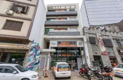 Apartamento com 1 dormitório para alugar, 37 m² por r$ 2.676,00/mês - centro - porto alegre/rs