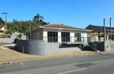 Sala Comercial para Venda em São Bento do Sul, Centro, 2 banheiros, 5 vagas