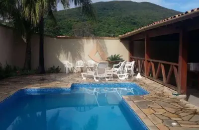 Casa com 3 quartos à venda em Escarpas do Lago, Capitólio 