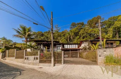 Casa com 3 quartos à venda na fritz hofmann, 128, saguaçu, joinville por r$ 2.900.000