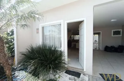 Casa em condomínio fechado com 3 quartos à venda na servidão ubatuba, 829, glória, joinville por r$ 795.000