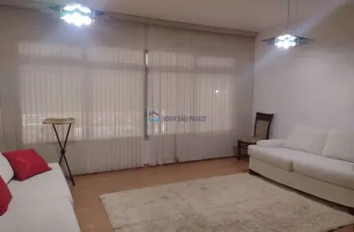 Casa com 6 quartos para alugar na Rua Farjalla Koraicho, --, Vila Parque Jabaquara, São Paulo