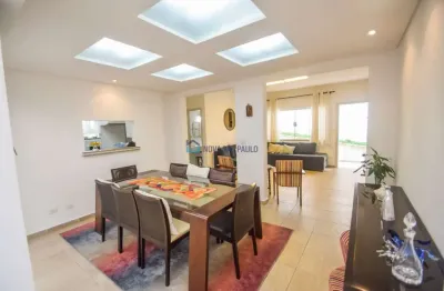 Casa com 3 quartos para alugar na Rua Itaguara, --, Cidade Vargas, São Paulo