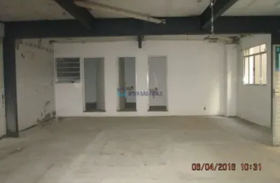 Excelente localização, do lado da estação conceição do metrô