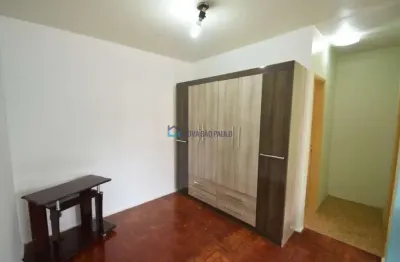 Kitnet / Stúdio para alugar na Rua São Sebastião, --, Saúde, São Paulo