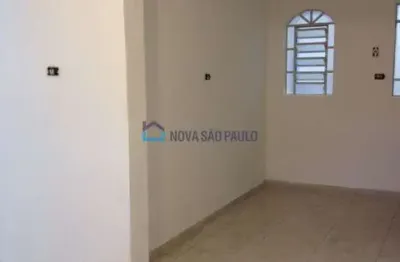 Casa com 01 dormitório e 02 vagas de garagem !! jabaquara