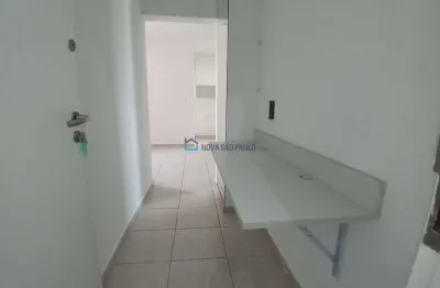 Kitnet  bairro saude com 32 m², 1 vaga, em frente ao metro